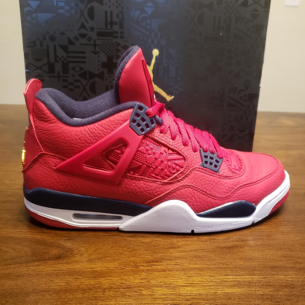 Air Jordan 4 retro FIBA